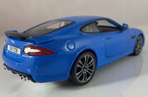 JAGUAR XKR-S metalowy model Bburago 1:24 21063 JAGUAR XKR-S metalowy model Bburago 1:24 21063