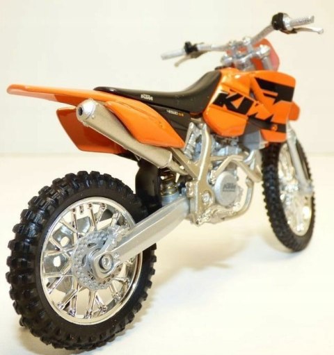 KTM 450 SX Racing model 1:18 Welly metalowy KTM 450 SX Racing model 1:18 Welly metalowy