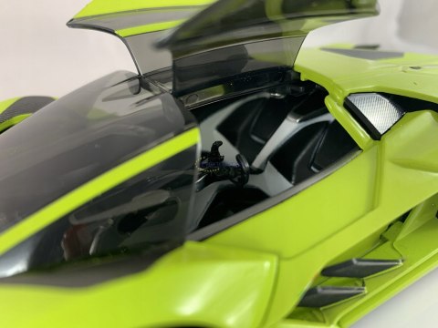 Lamborghini TERZO MILLENNIO 1:24 Bburago 21094 Lamborghini TERZO MILLENNIO 1:24 Bburago 21094