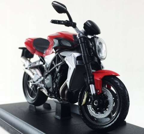 MV AGUSTA Brutale 990R model 1:18 Welly metalowy MV AGUSTA Brutale 990R model 1:18 Welly metalowy
