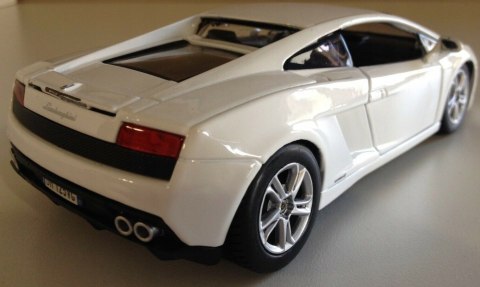 Lamborghini Gallardo 1:24 do składania Maisto Lamborghini Gallardo 1:24 do składania Maisto
