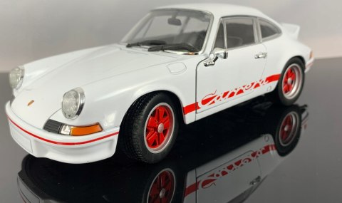 PORSCHE 911 Carrera RS 2.7 MODEL METAL WELLY 1:24 PORSCHE 911 Carrera RS 2.7 MODEL METAL WELLY 1:24