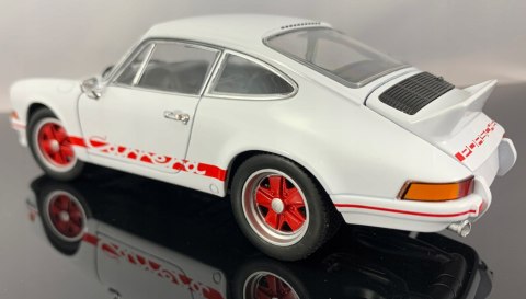 PORSCHE 911 Carrera RS 2.7 MODEL METAL WELLY 1:24 PORSCHE 911 Carrera RS 2.7 MODEL METAL WELLY 1:24